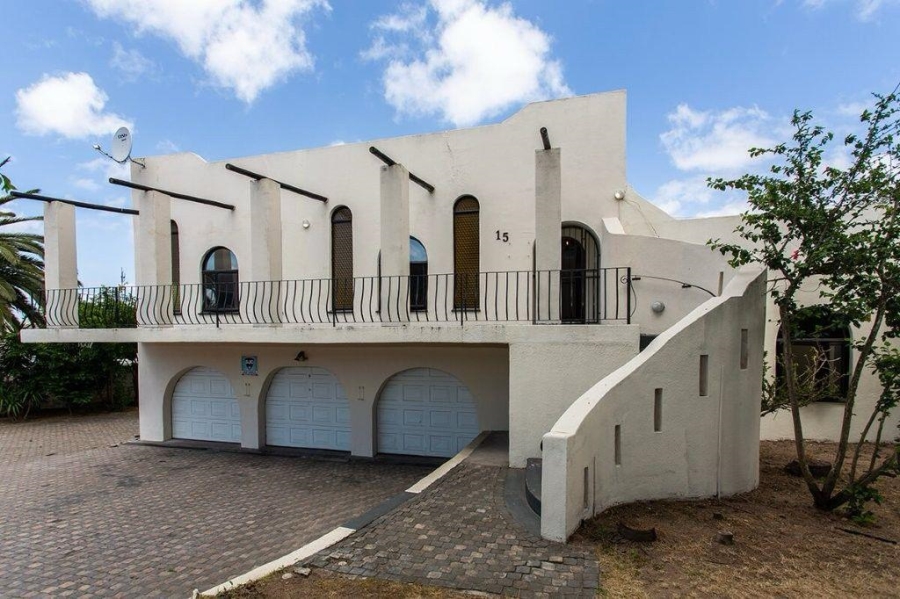 3 Bedroom Property for Sale in Hoogstede Western Cape